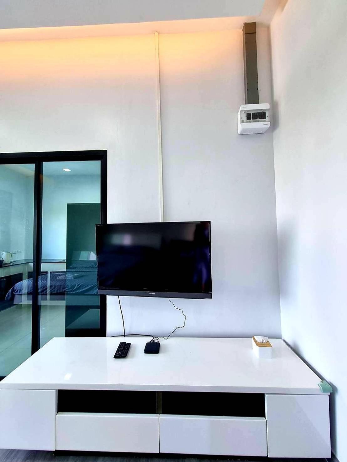 Aqua Residences อควา เรสซิเดนซ์ ห้องพักใหม่ให้เช่า ติดรถไฟฟ้าสถานีวุฒากาศ Бангкок Екстер'єр фото