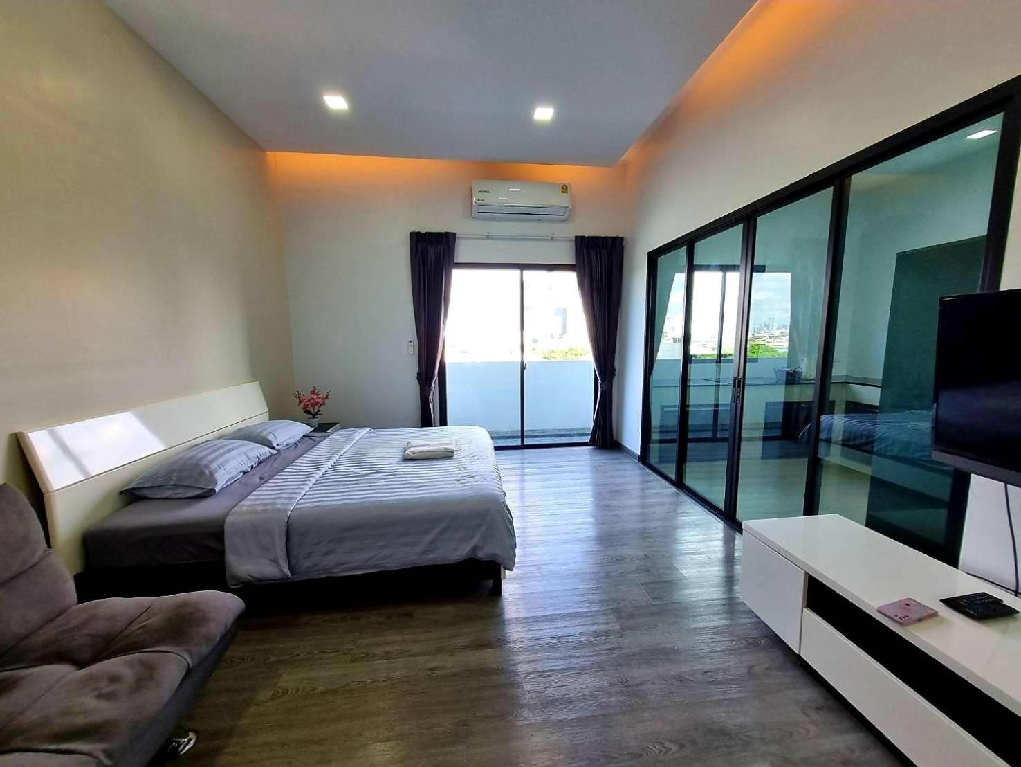 Aqua Residences อควา เรสซิเดนซ์ ห้องพักใหม่ให้เช่า ติดรถไฟฟ้าสถานีวุฒากาศ Бангкок Екстер'єр фото