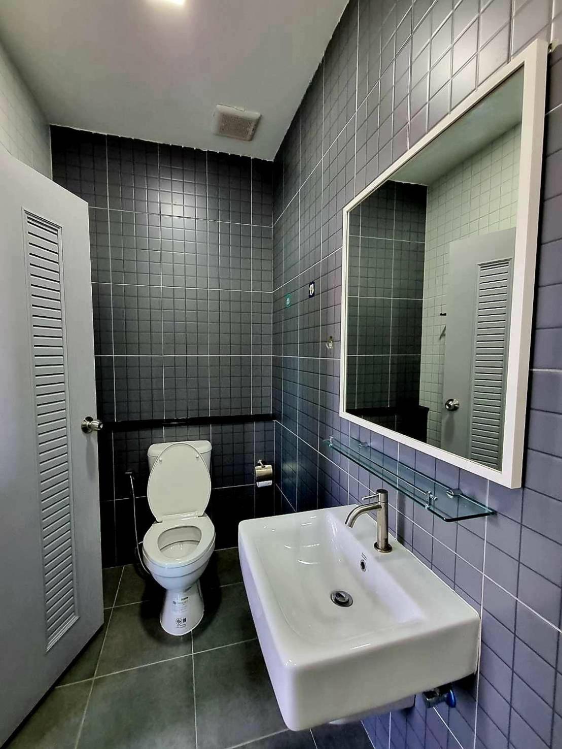 Aqua Residences อควา เรสซิเดนซ์ ห้องพักใหม่ให้เช่า ติดรถไฟฟ้าสถานีวุฒากาศ Бангкок Екстер'єр фото